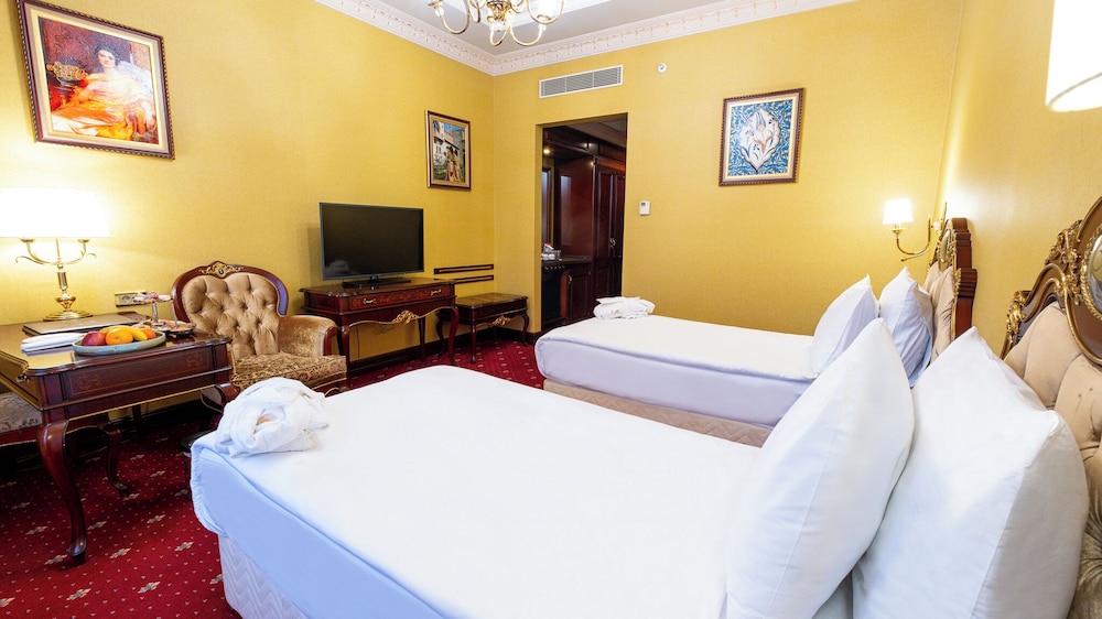 MEYRA PALACE 25/69