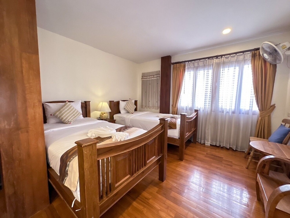SUPERIOR, TWIN BEDS