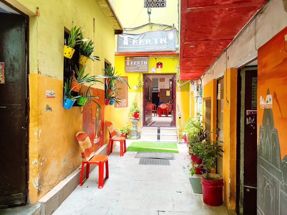 Teerth Guest House 10/64