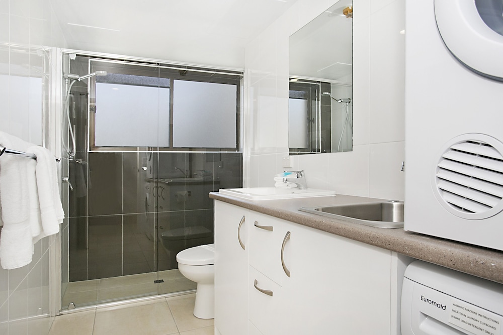 Voyager Resort 43/44