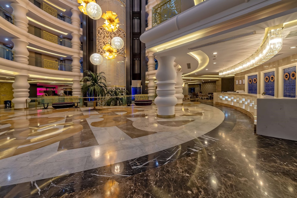 Kirman Hotels Belazur Resort and Spa 58/68