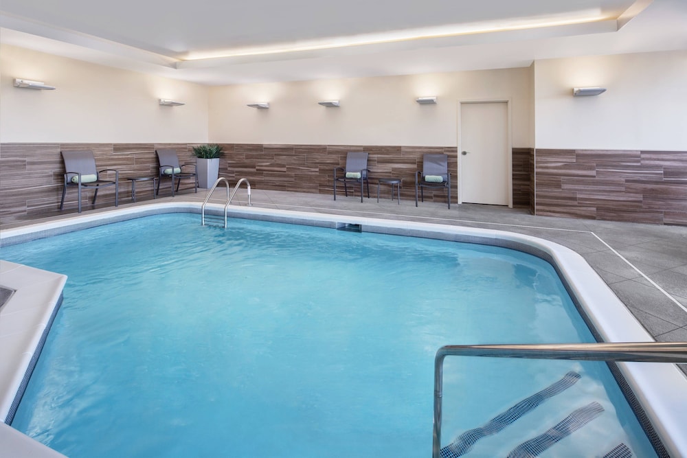 Fairfield Inn & Suites By Marriott Poplar Bluff 12/26