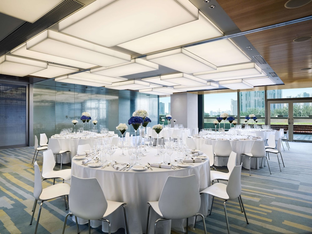East Beijing Hotel 40/55