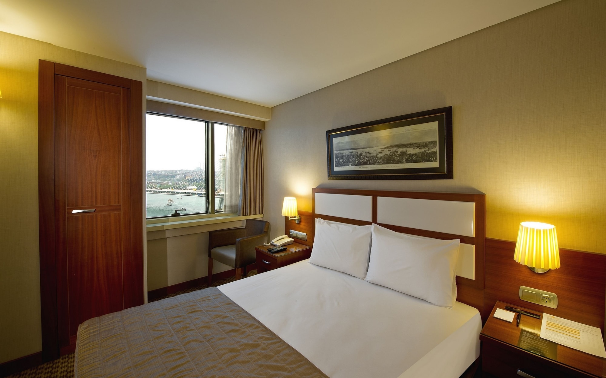 ROOM, DOUBLE OR TWIN BED, SEA VIEW