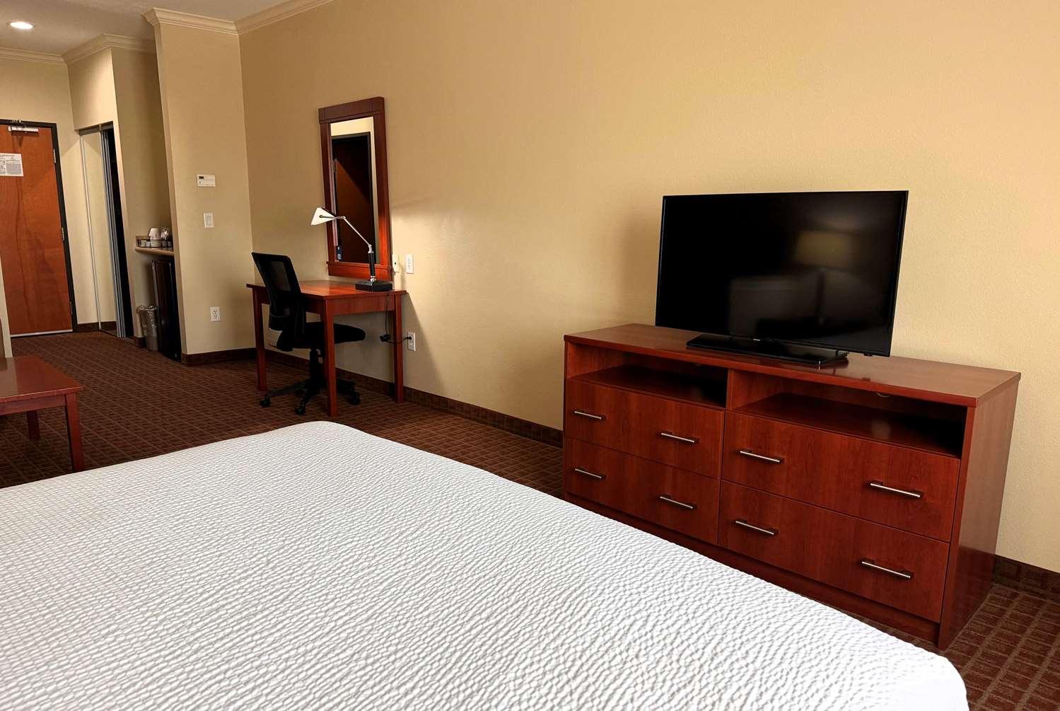 Ramada By Wyndham College Station 50/55