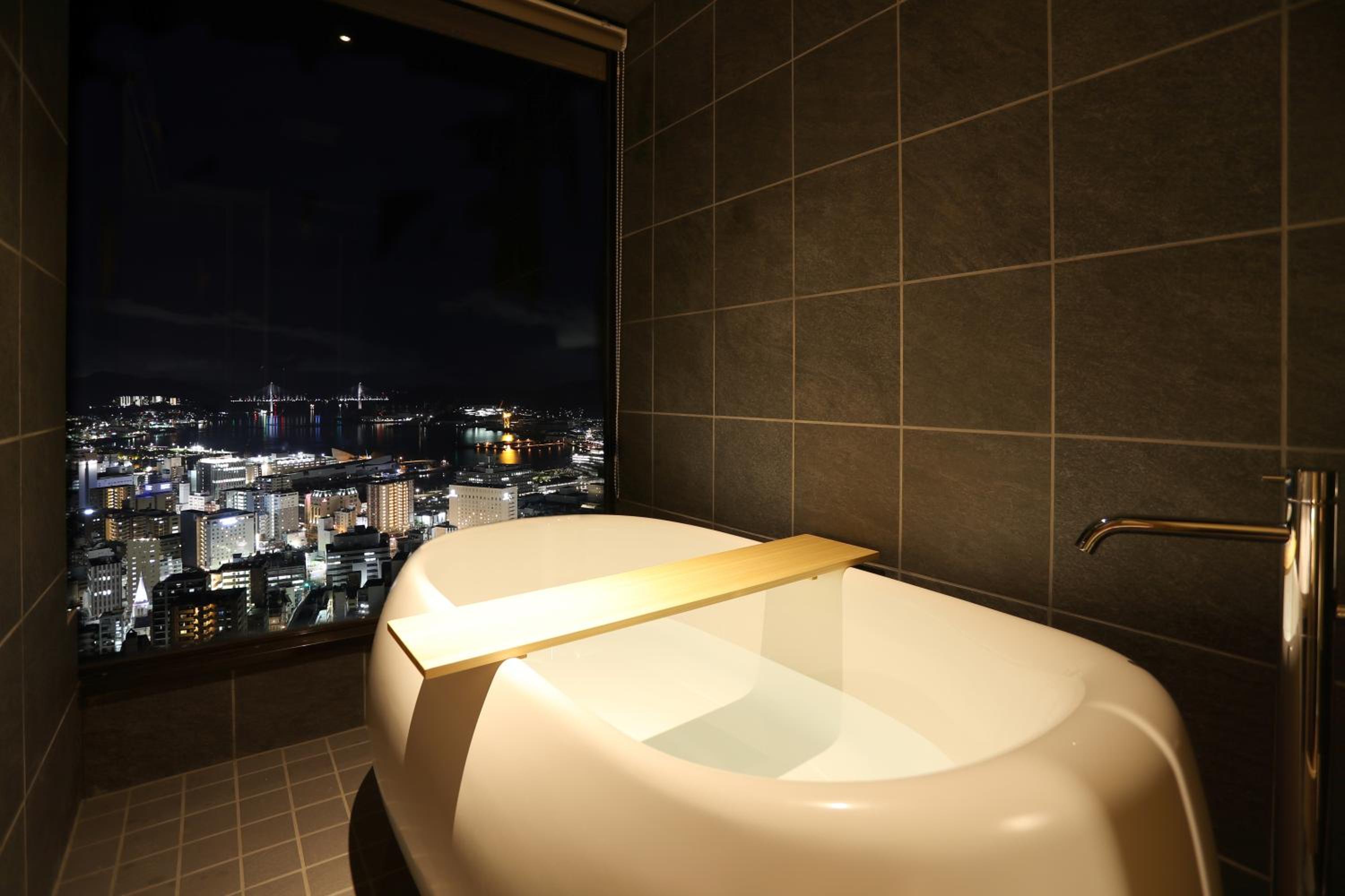غرفة سوبيريور رباعية، Hotel Nagasaki 7/7