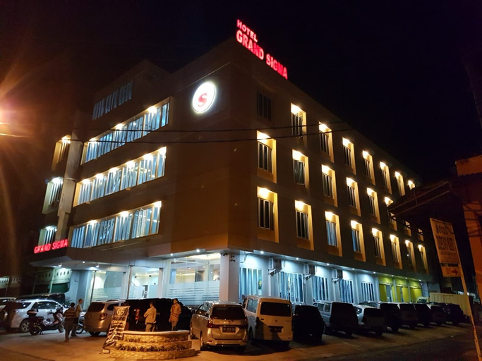 Hotel Grand Sigma 1/10