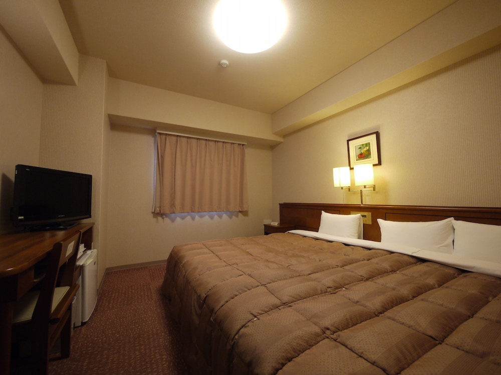 Hotel Route-Inn Mikawa Inter 7/33