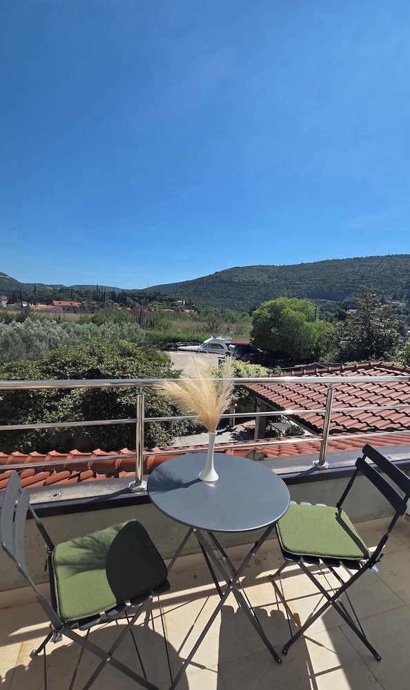 Villa Konalic 39/50