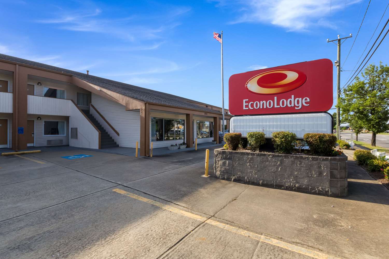 Econo Lodge Little Creek Norfolk VA 13/20