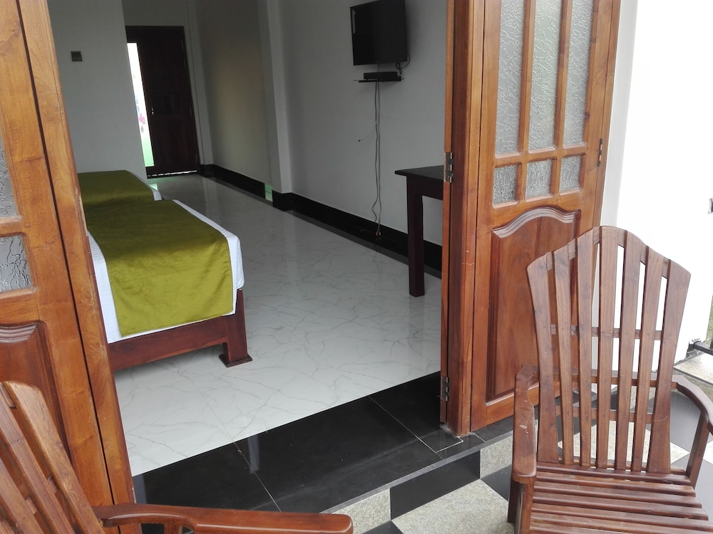 Hotel Golden Ray 24/46