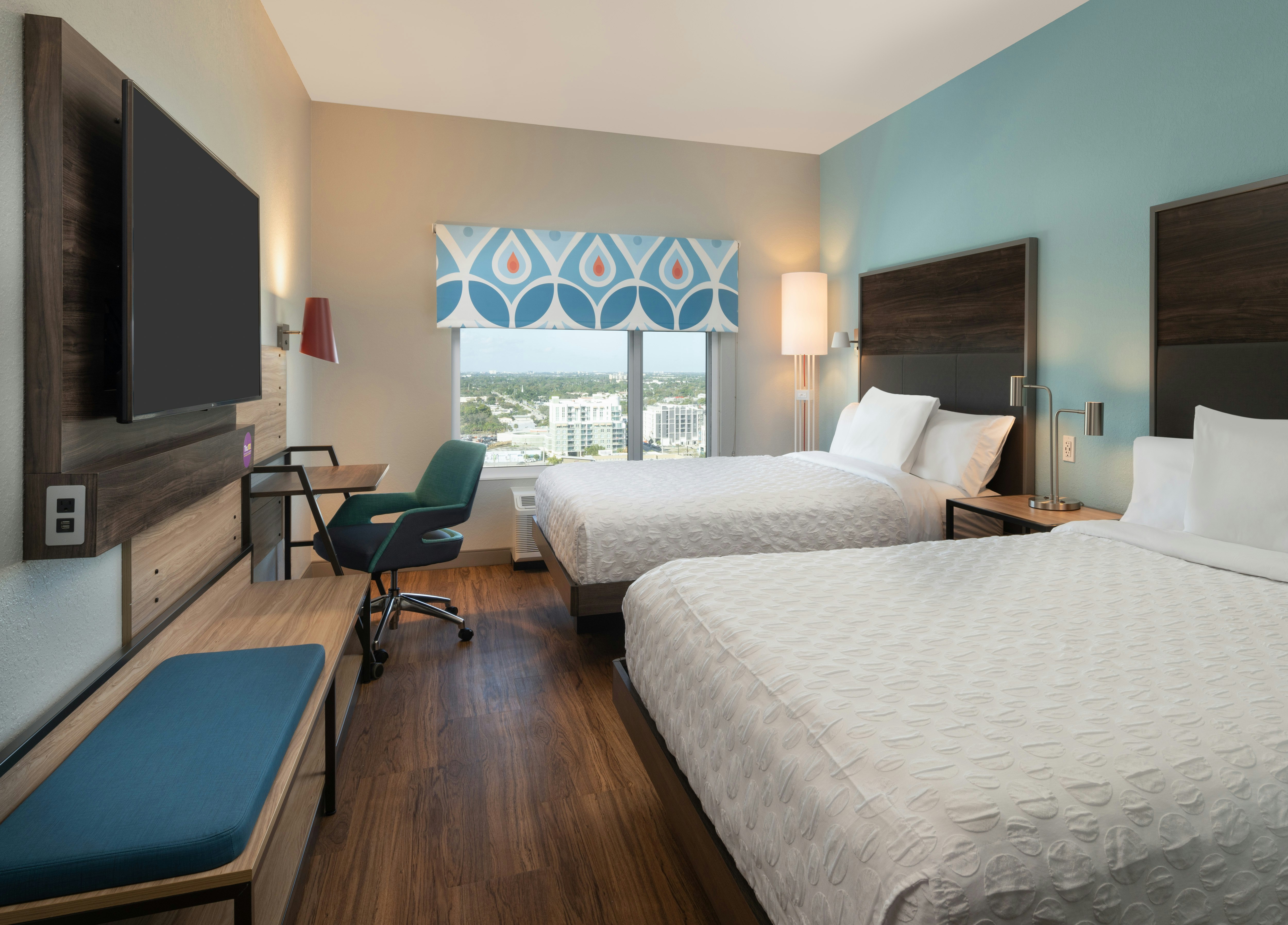 room, 2 queen beds