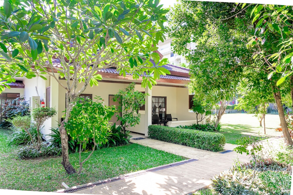 LOMBOK GARDEN HOTEL 67/70