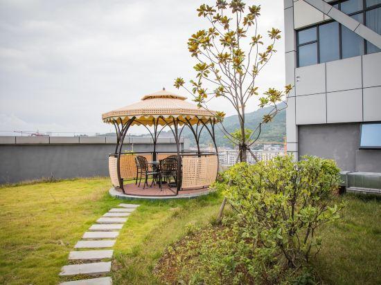 Chonpines Hotel (Guangyuan Nanhe Central Square) 30/33