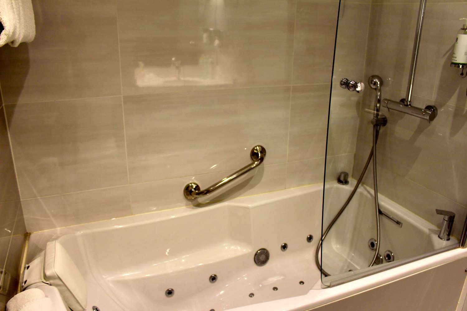 Best Western Plus Hotel Carlton 50/51