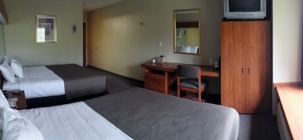 Microtel Inn & Suites By Wyndham Beckley East 7/37