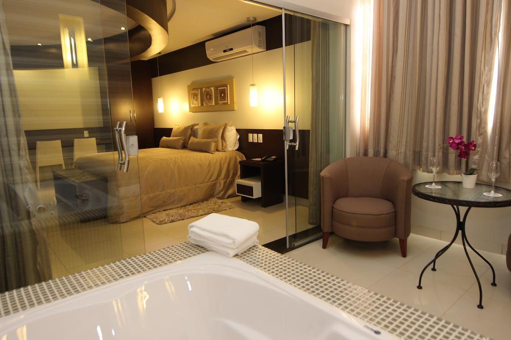 RESIDENCE HOTEL IMPERATRIZ 24/34