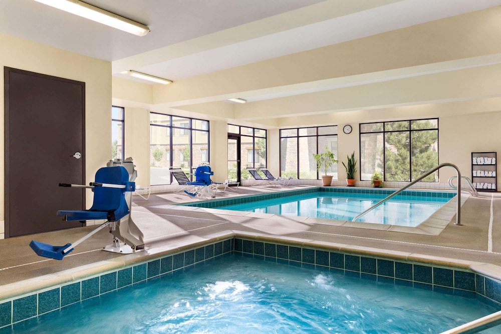 Wingate by Wyndham Greenwood Village/Denver Tech 17/47