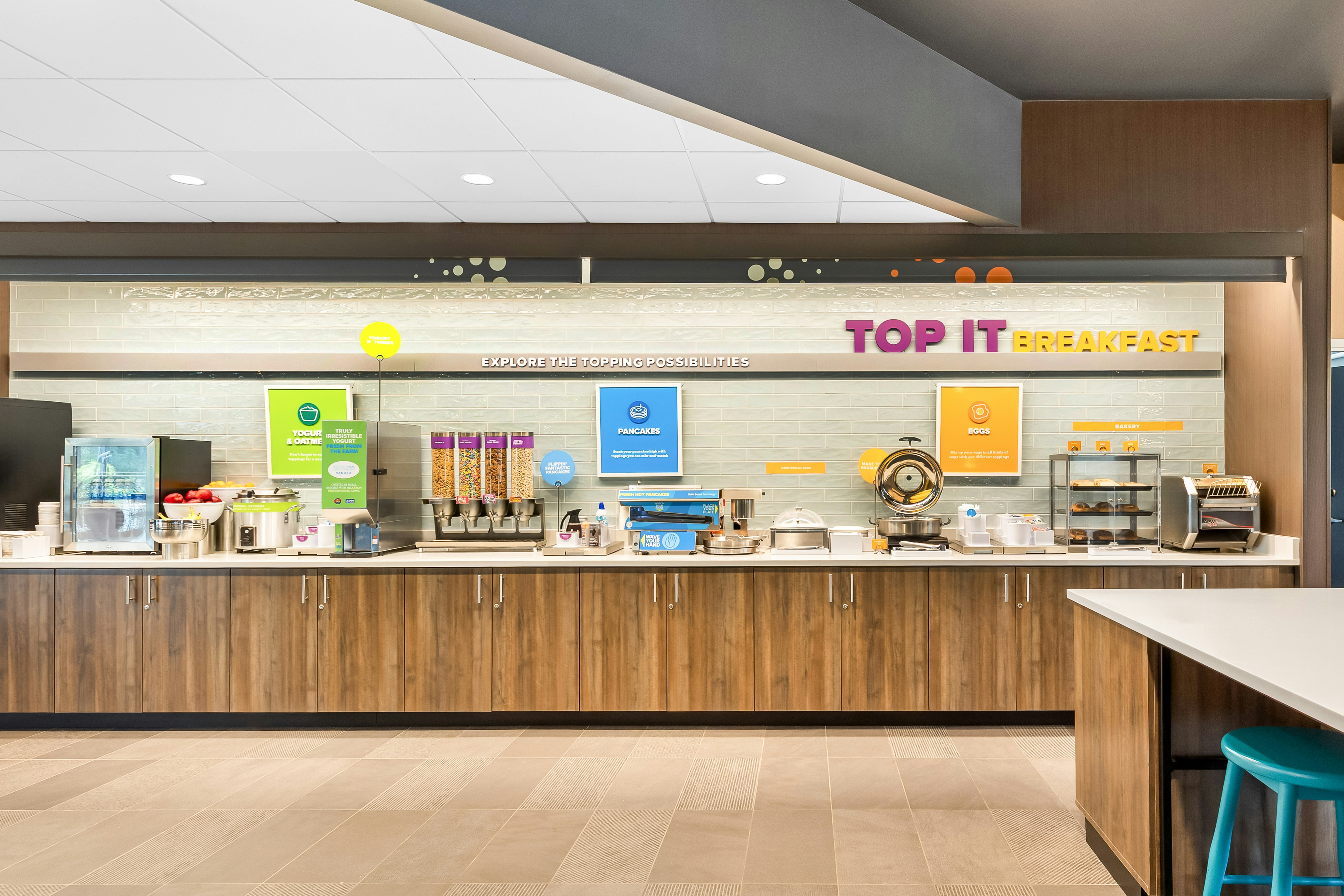Tru by Hilton Middleburg Heights Cleveland Airport 15/17
