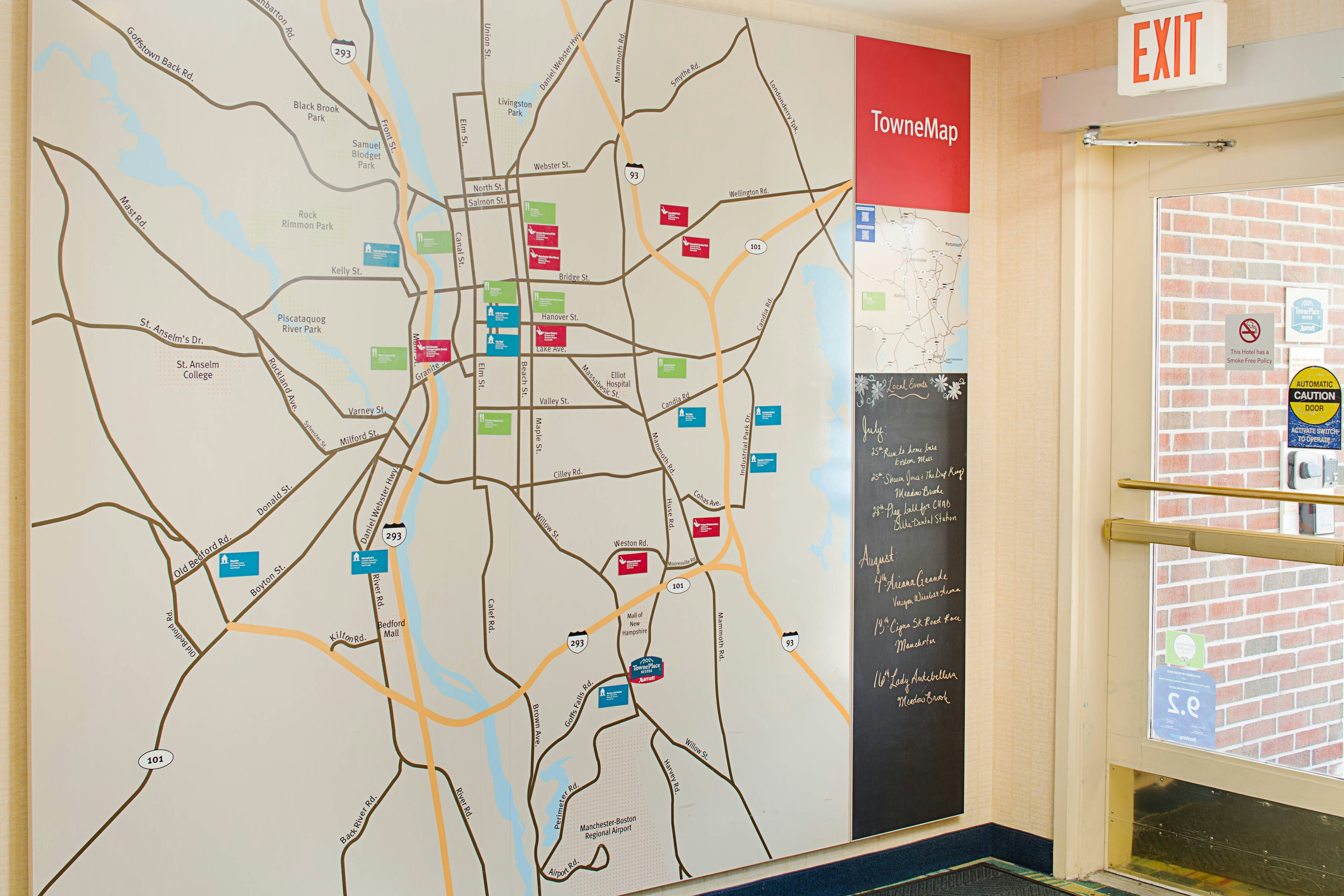 Lobby at TownePlace Suites Manchester-Boston Regional Airport, MANCHESTER - NH