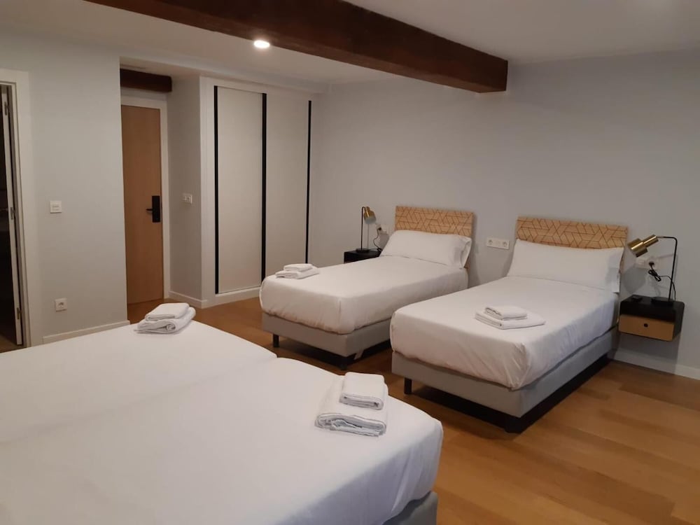 Hotel Puerto de Llanes 17/73