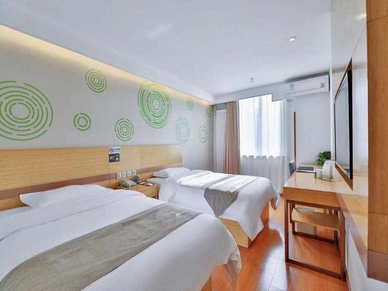 GreenTree Inn Beijing Tongzhou District Yujiawu Techonology Park Express Hotel 13/24
