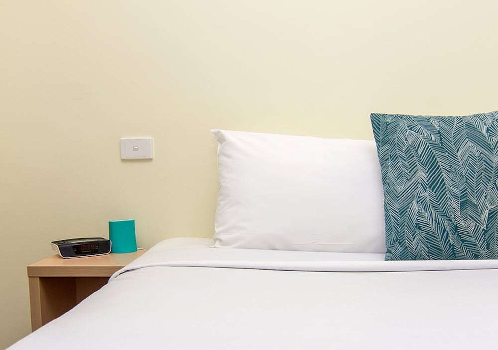 Miami Hotel Melbourne 27/50