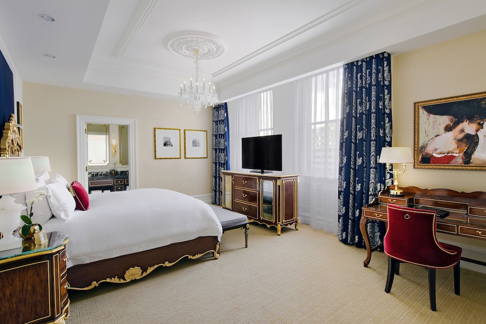 Waldorf Astoria Washington DC 29/99