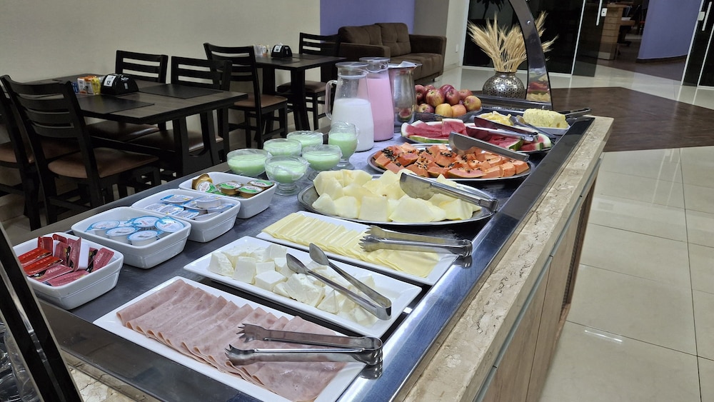 Onix Inn Hotel Cravinhos 35/50