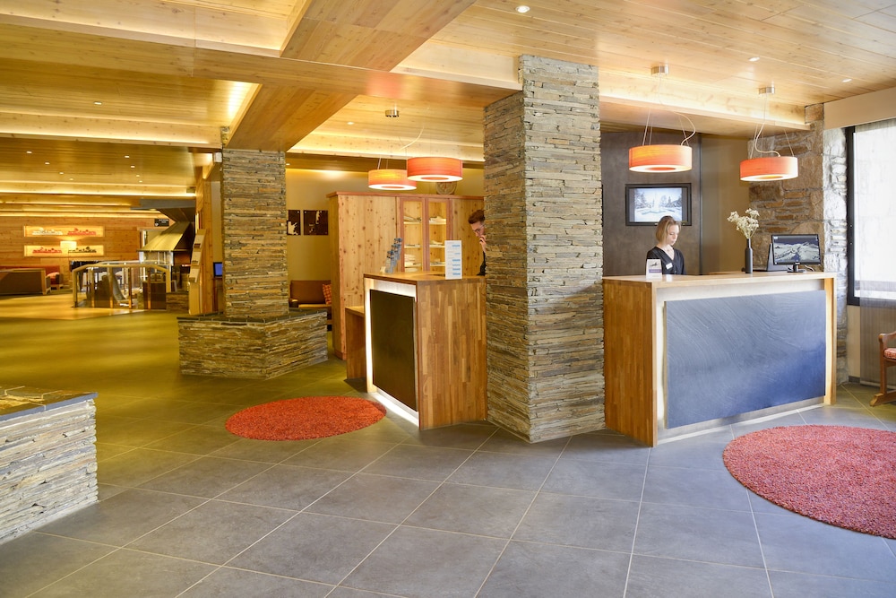 Mercure Saint-Lary 8/68