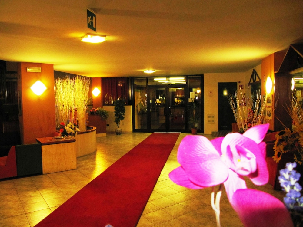 Albergo Orzihotel 22/30