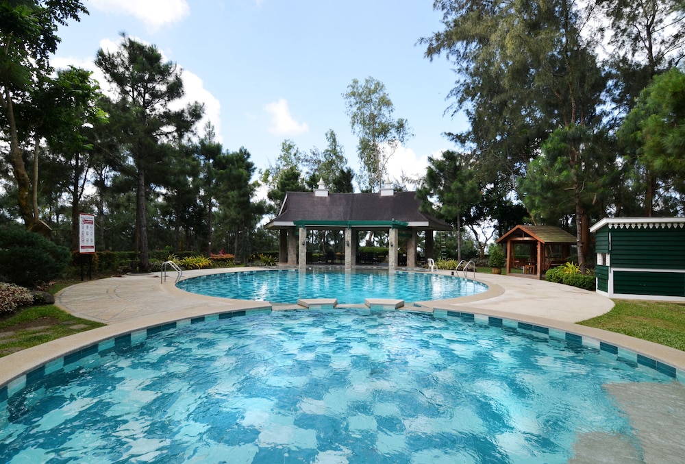 Crosswinds Resort Suites 44/50