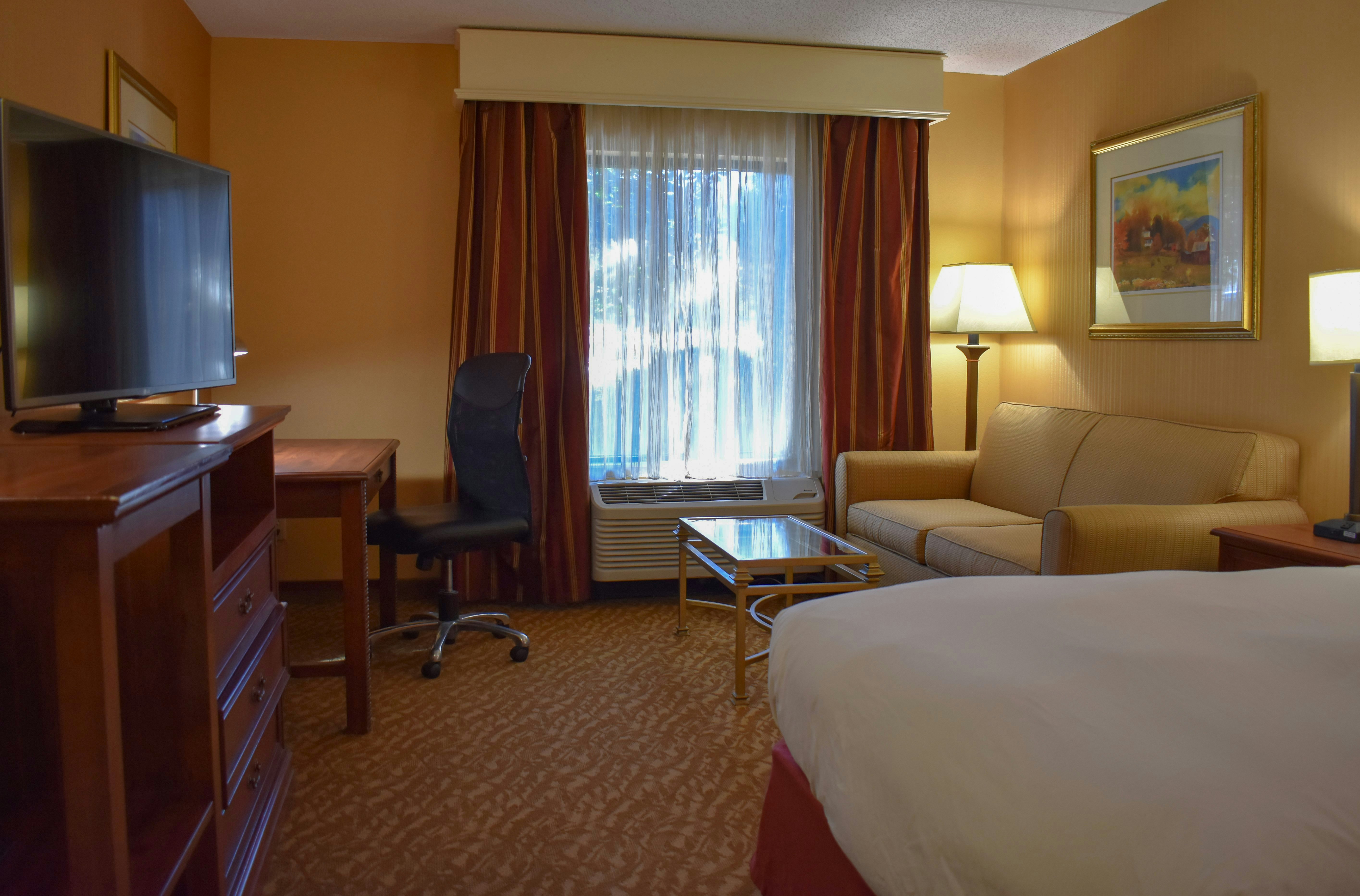 DoubleTree by Hilton Hotel Asheville Biltmore 14/68