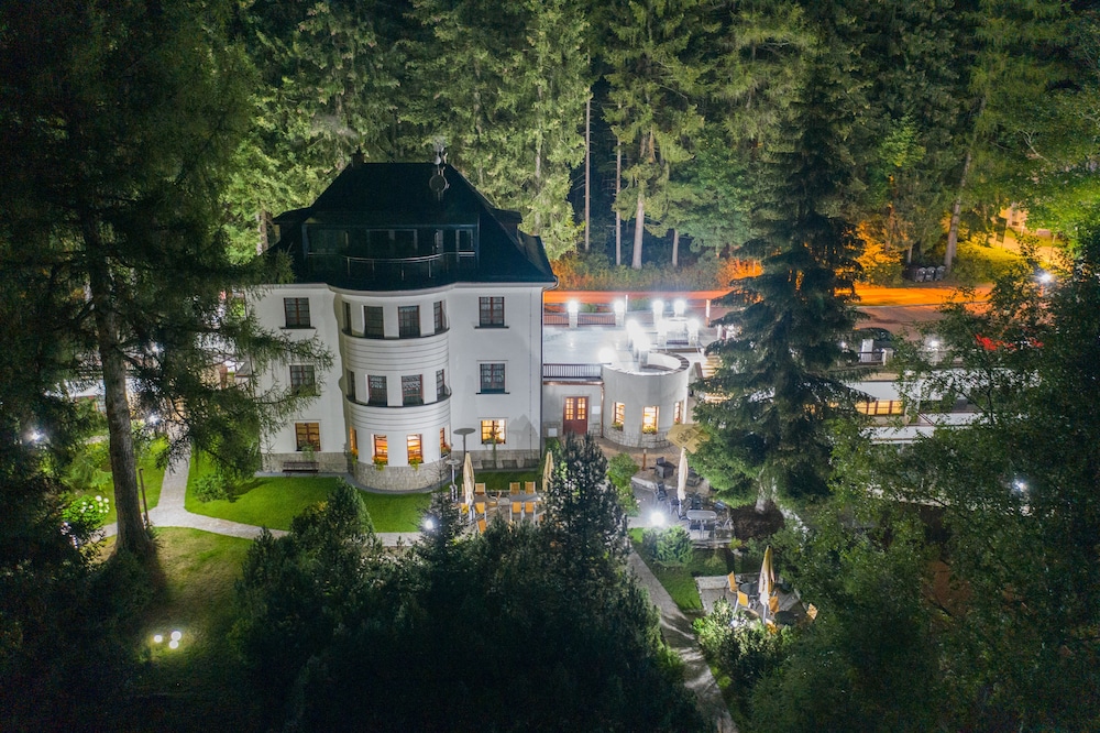Hotel Bedriska Wellness Resort And Spa 73/80