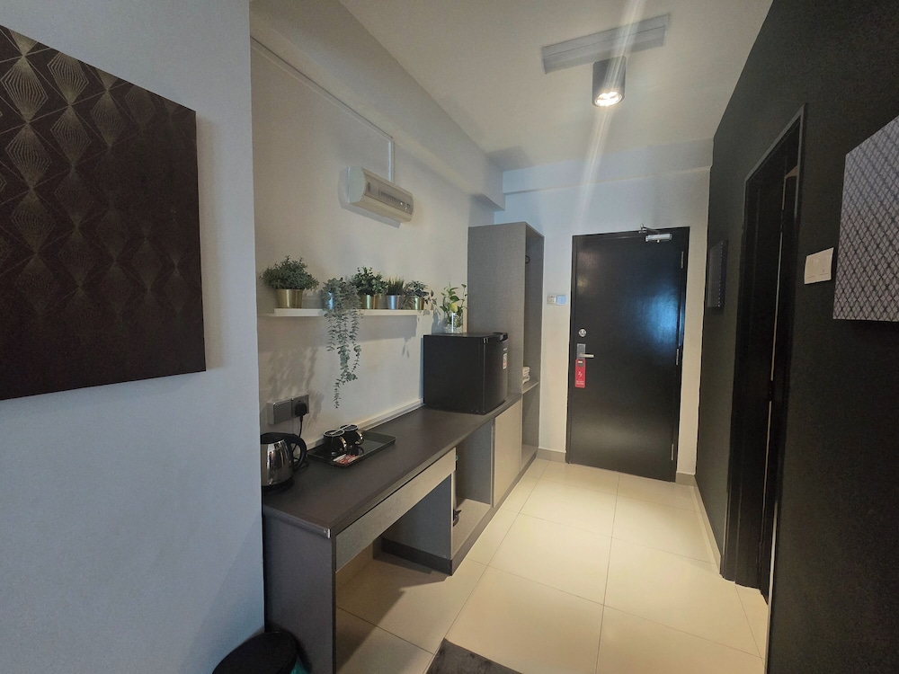Aster Hotel Bukit Jalil 41/50