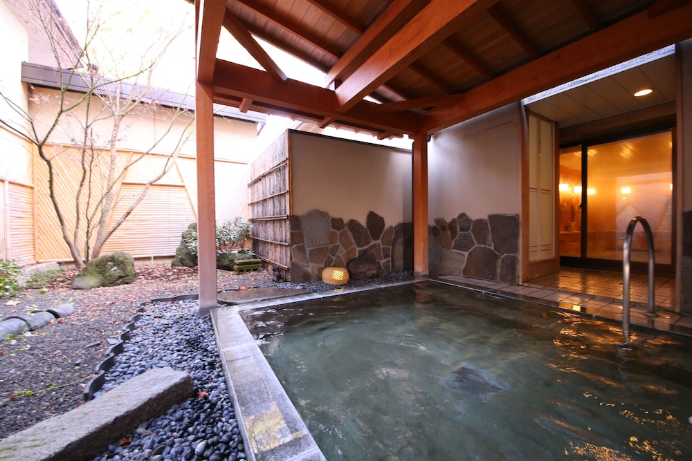 河口湖パークホテル 写真1