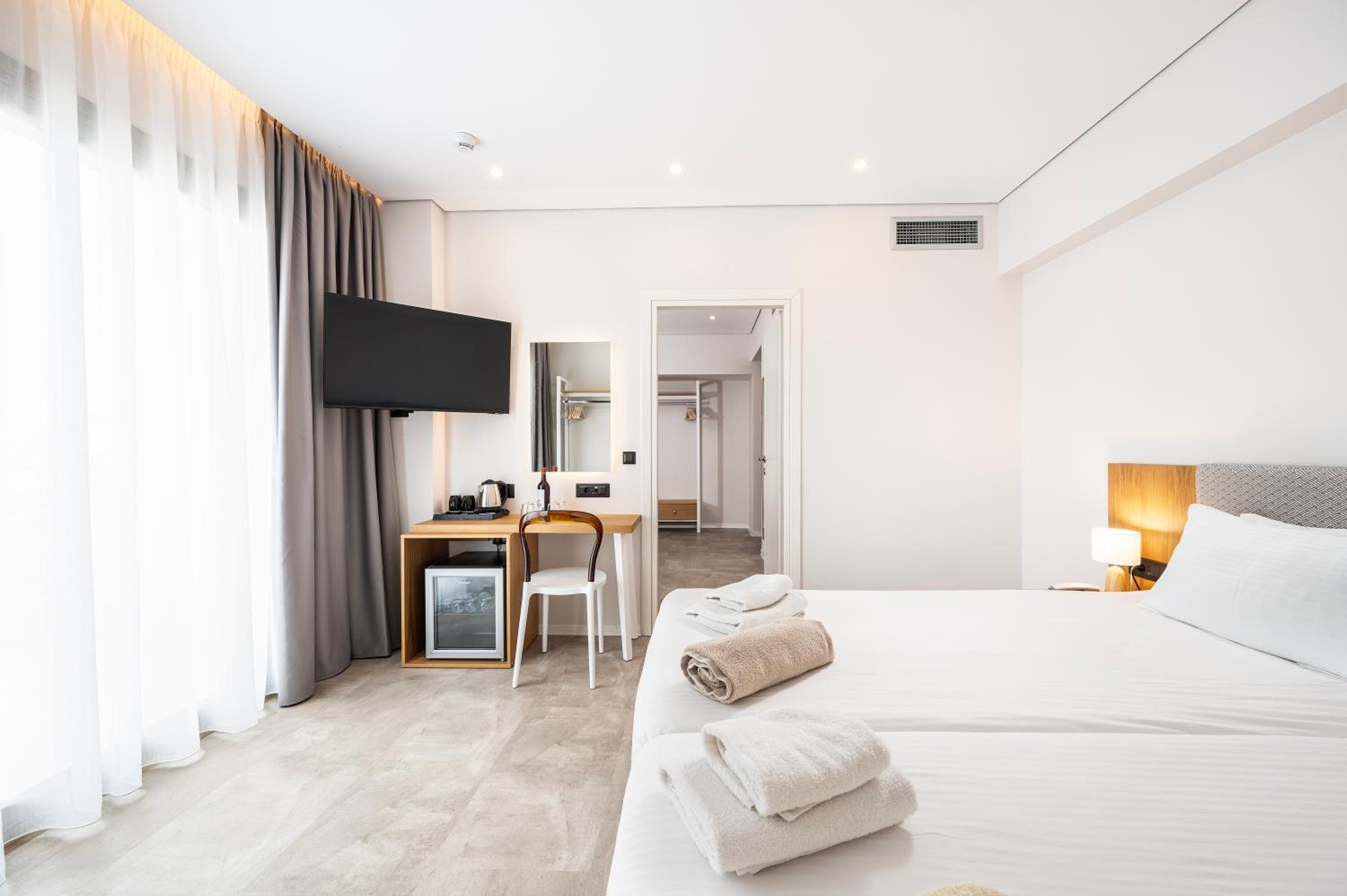 Double Room Superior Inland View