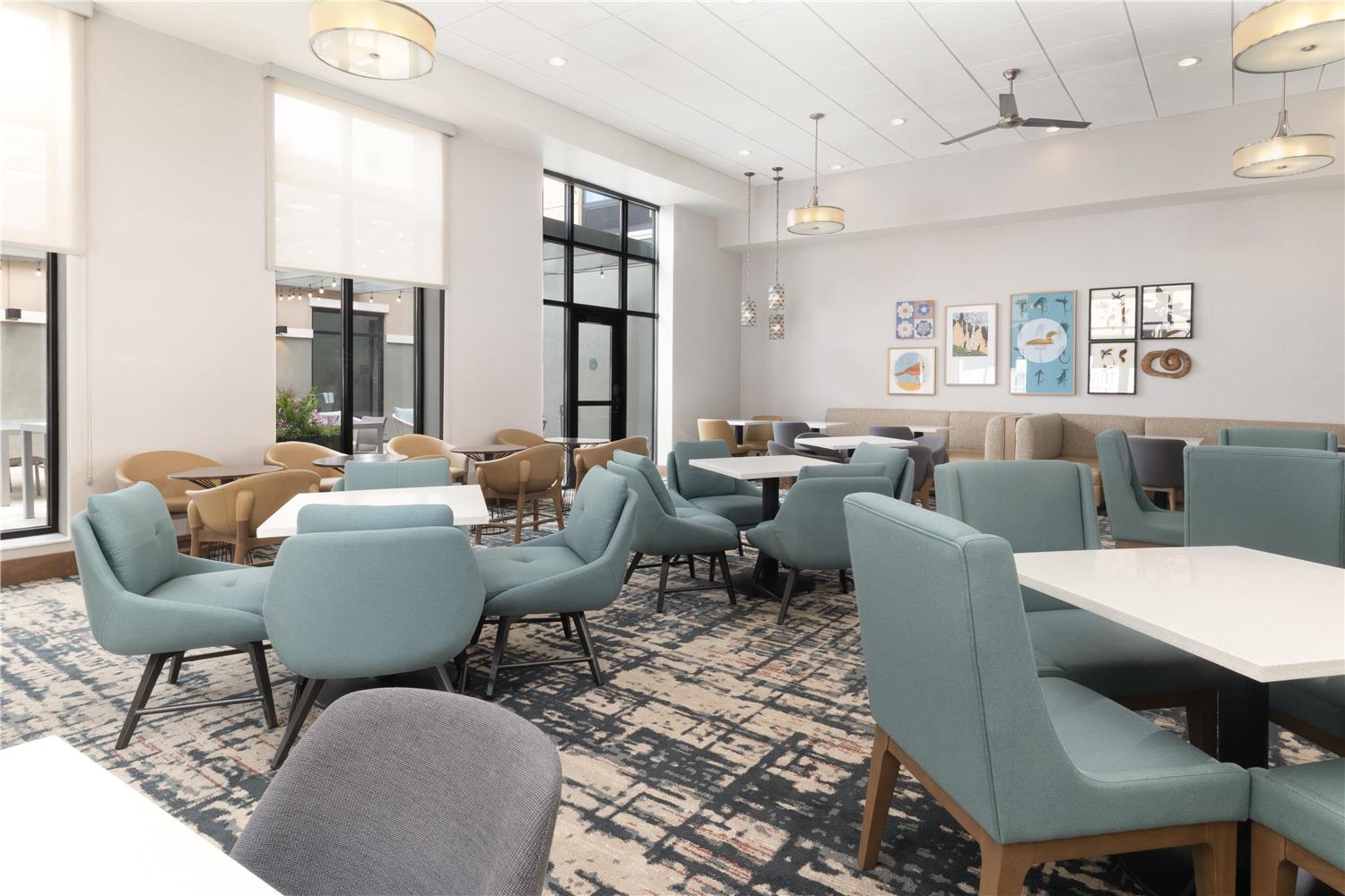 restaurant cafeteria