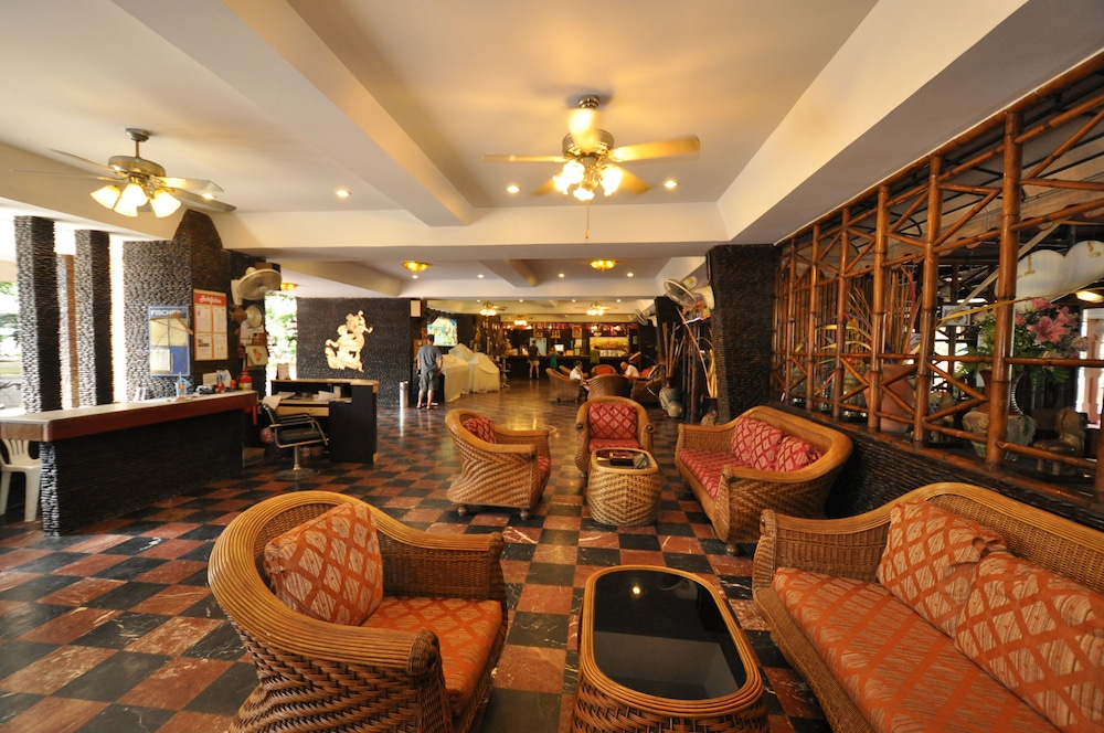 Basaya Beach Hotel And Resort 40/63