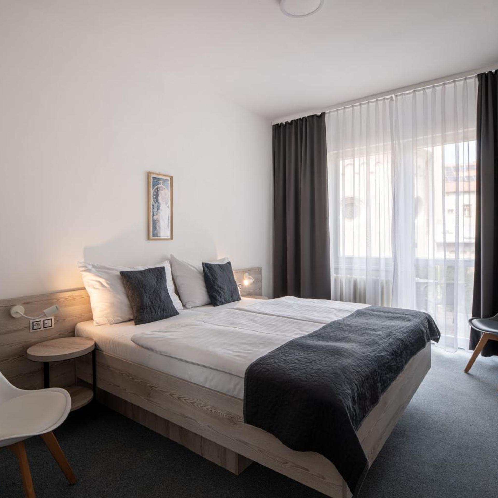 Hotel Metropol CB 27/58