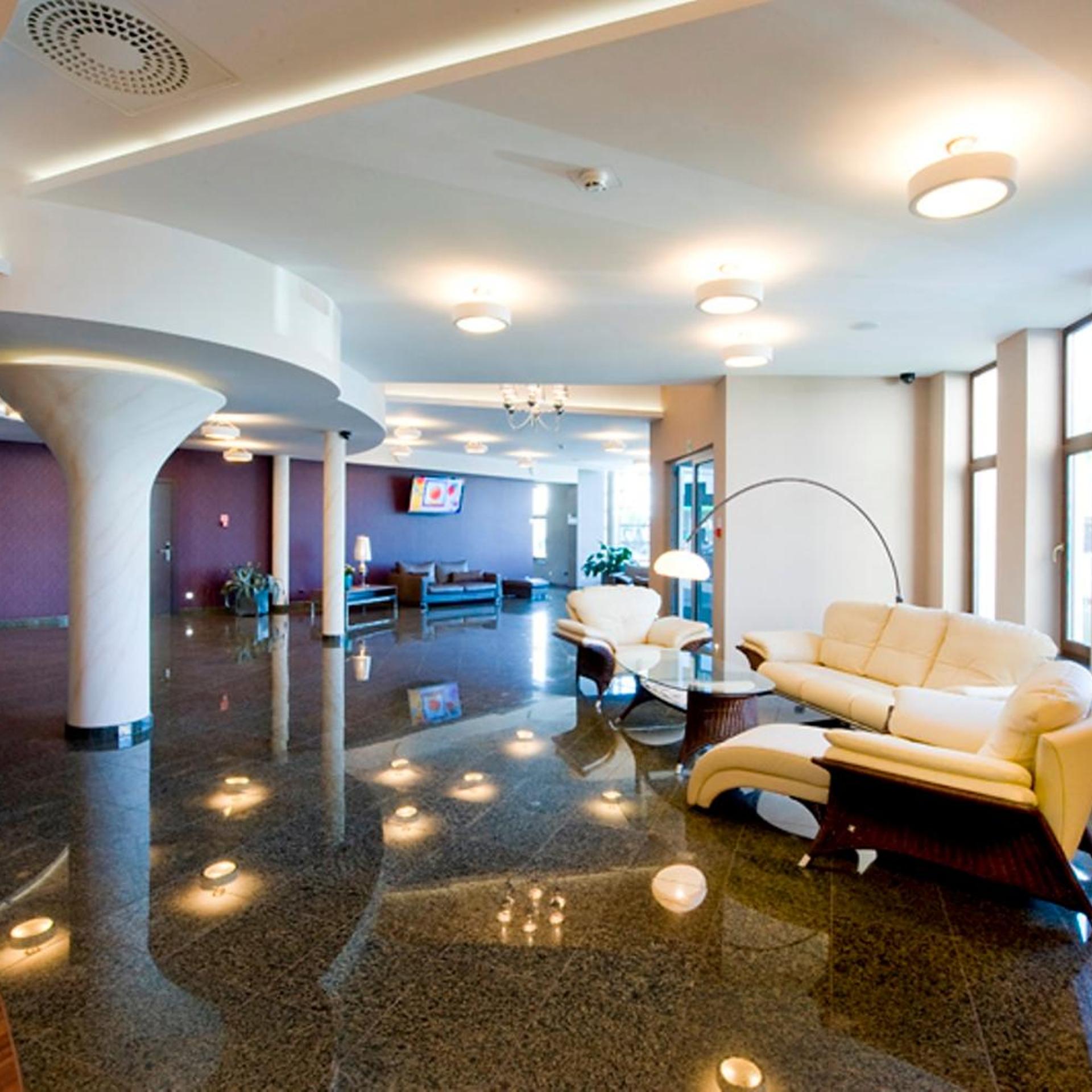 HOTEL SYMFONIA(EX. BEST WESTERN Symfonia Hotel) 24/50