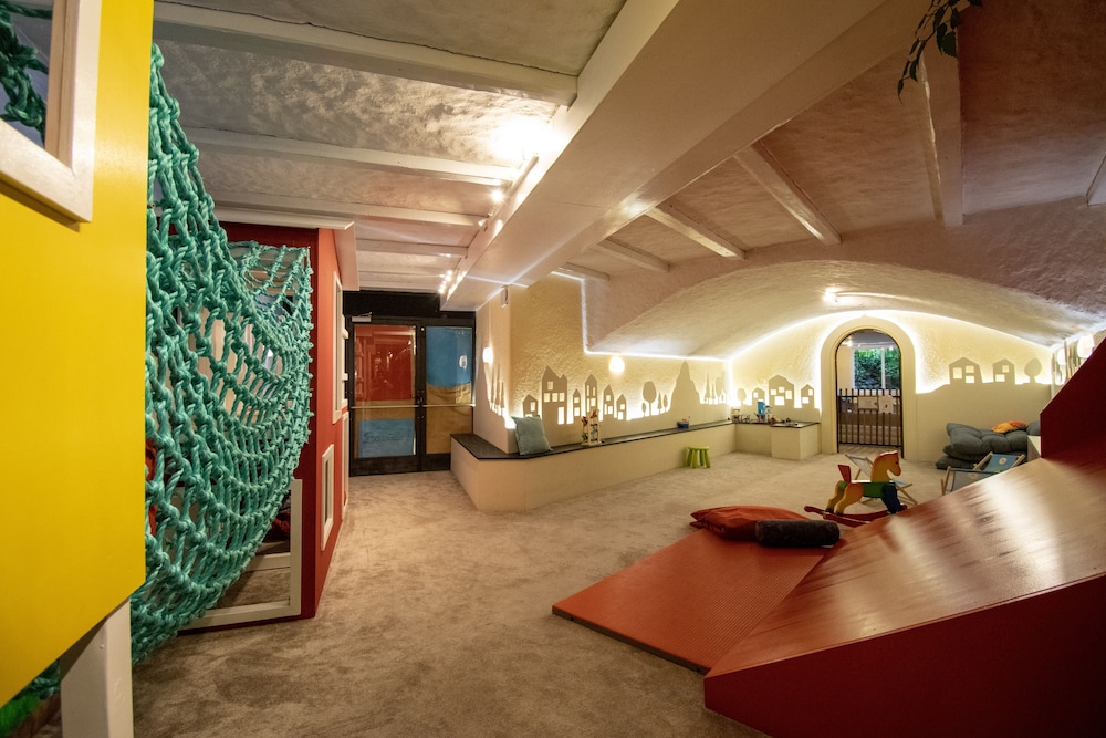 Albergo Losone 26/50