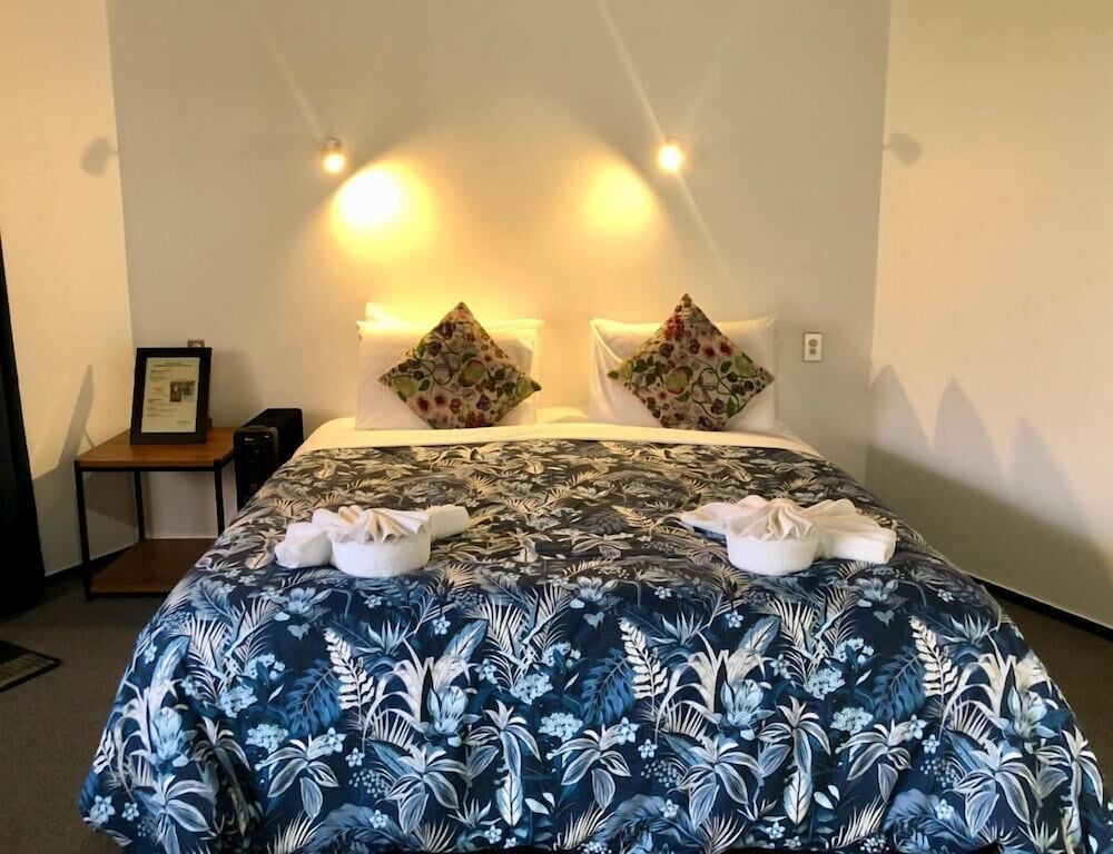 Pure Motel & Guest House 36/75
