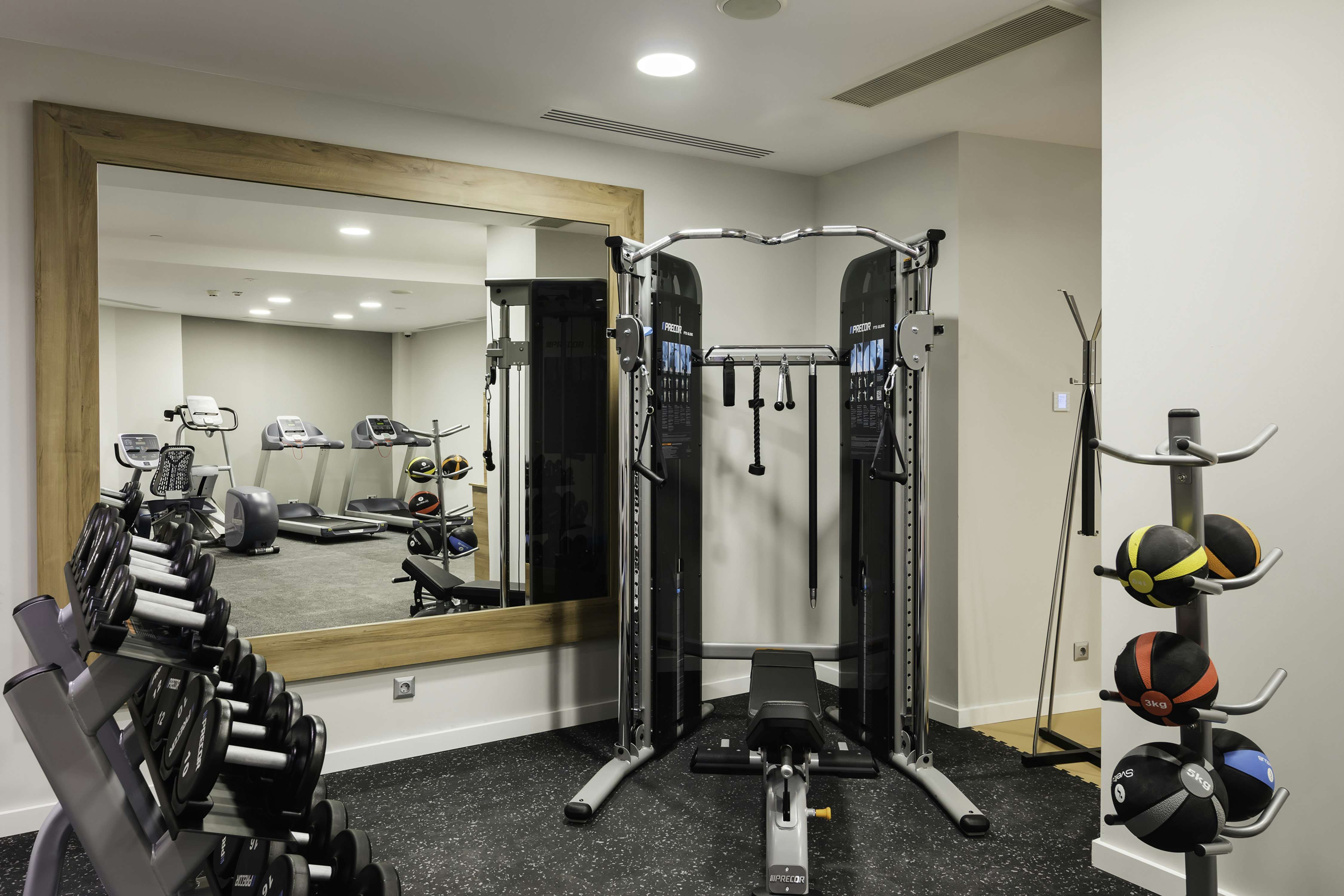 Hilton Garden Inn Bucharest Old Town 62/87