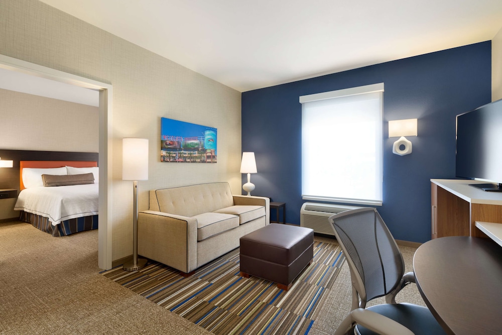 Home2 Suites By Hilton Phoenix Glendale Westgate 16/40