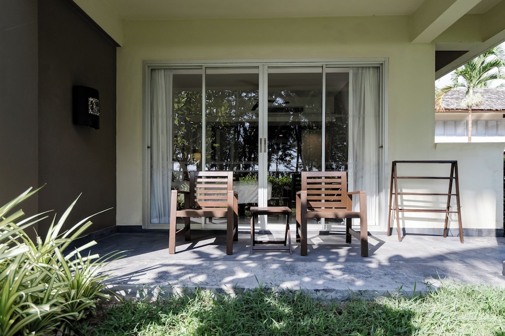 The Grand Southsea Khaolak Beach Resort 23/48