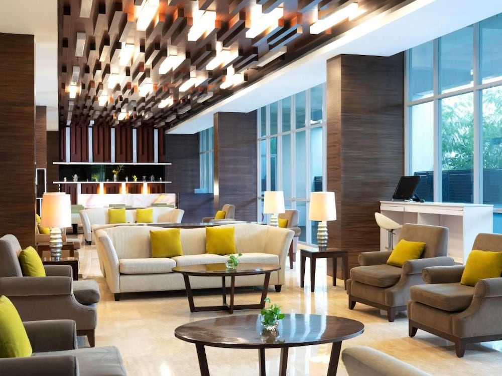 Hotel Santika Cikarang 32/49