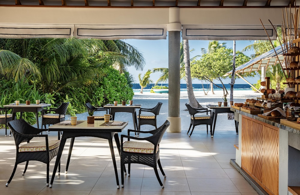 NH Collection Maldives Havodda Resort 67/81
