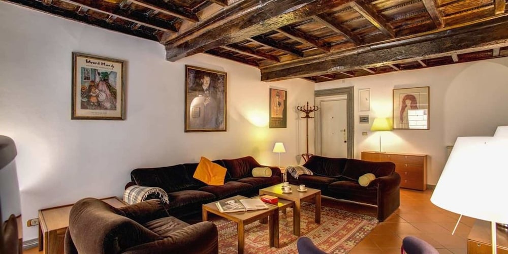 Cartari Elegant Suite Piazza Navona 10/21