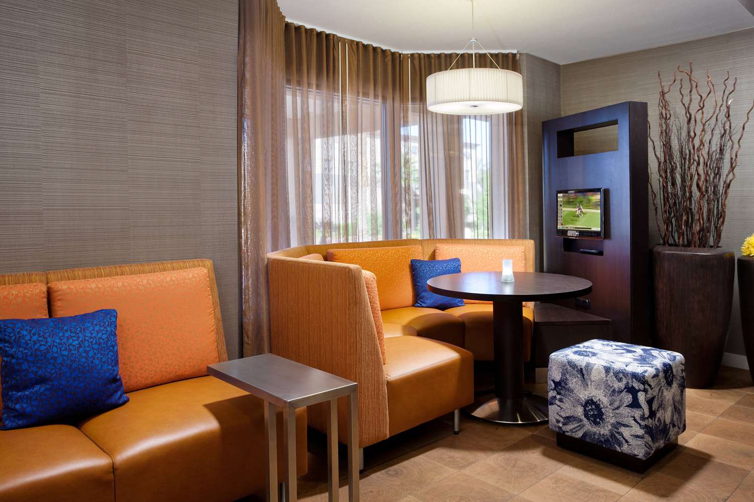 Sonesta Select Las Vegas Summerlin 32/55